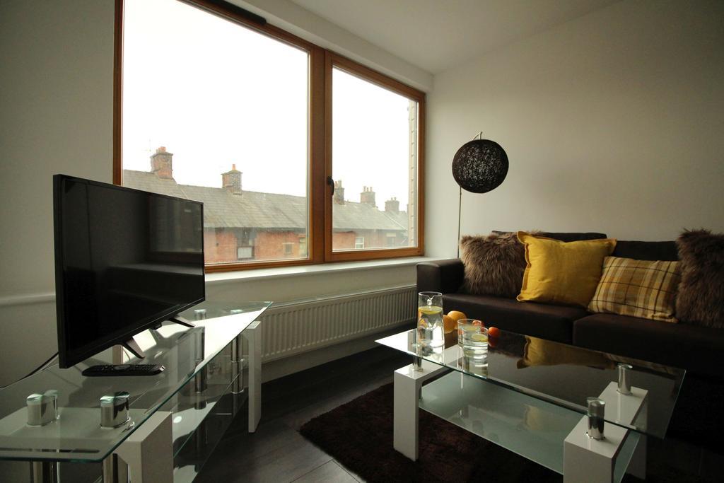 Britannia Chambers Apartment Leek Bagian luar foto