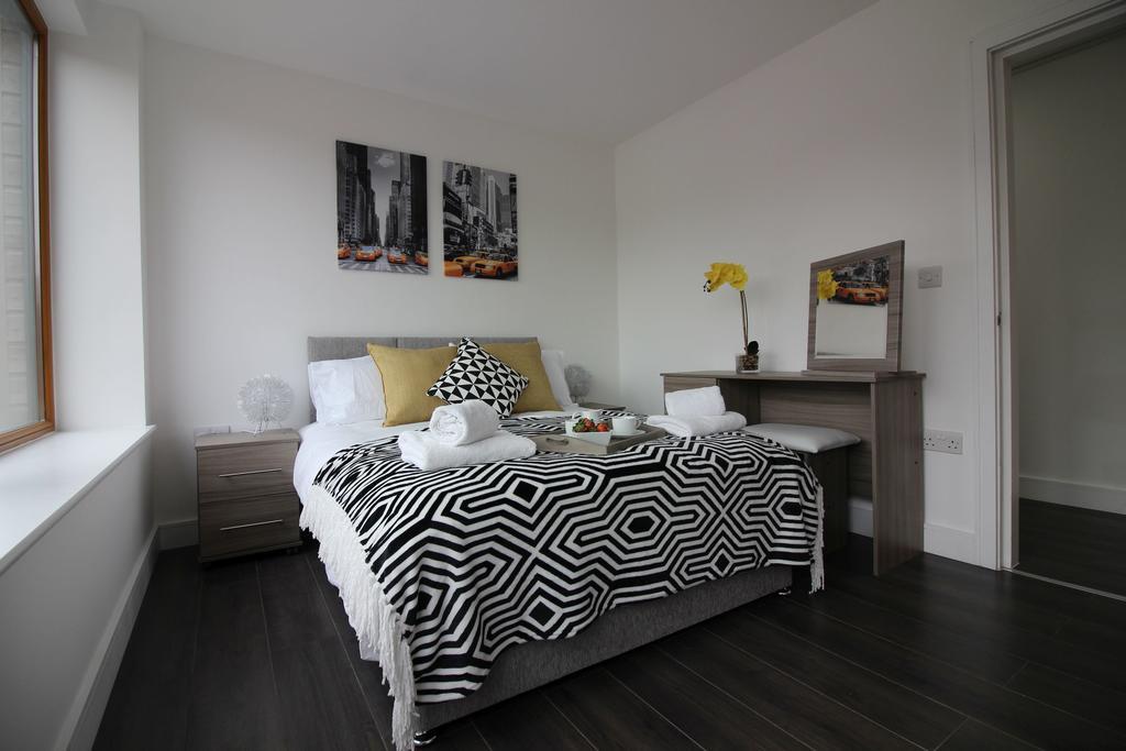 Britannia Chambers Apartment Leek Bagian luar foto
