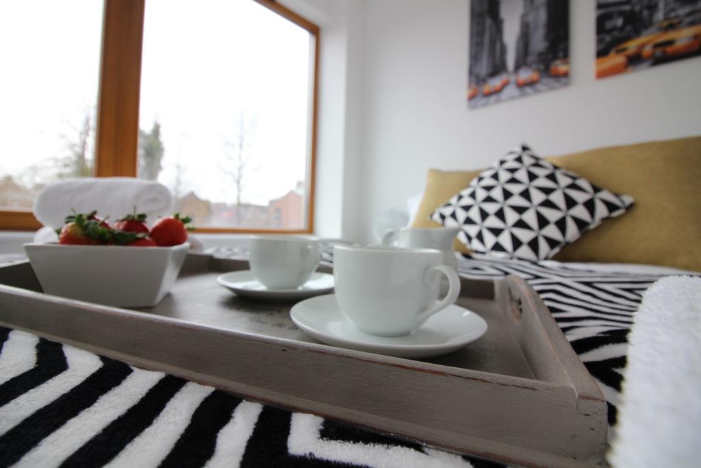 Britannia Chambers Apartment Leek Bagian luar foto
