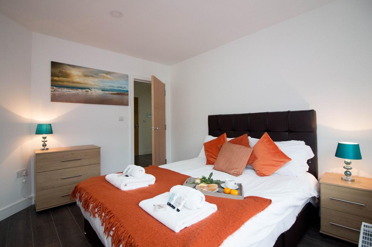 Britannia Chambers Apartment Leek Bagian luar foto
