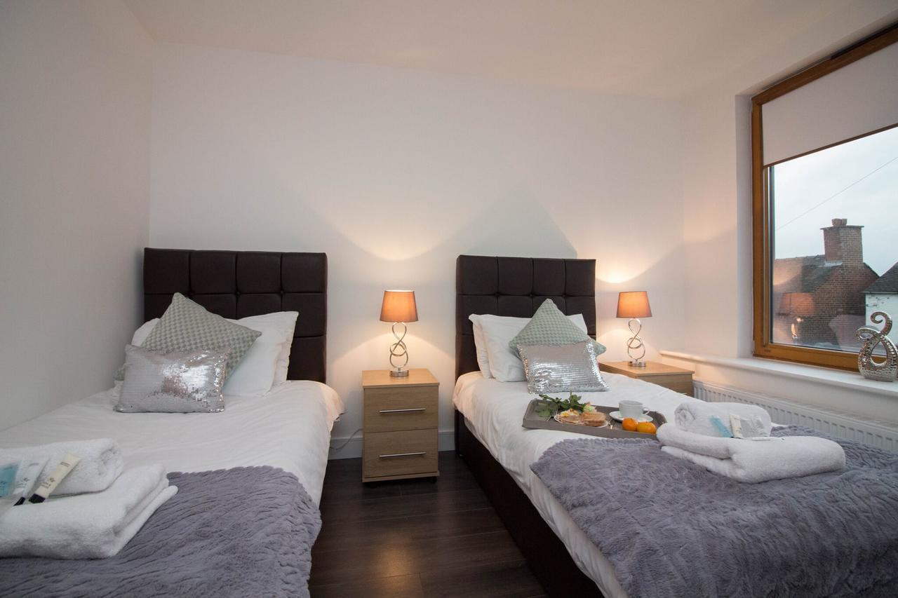 Britannia Chambers Apartment Leek Bagian luar foto